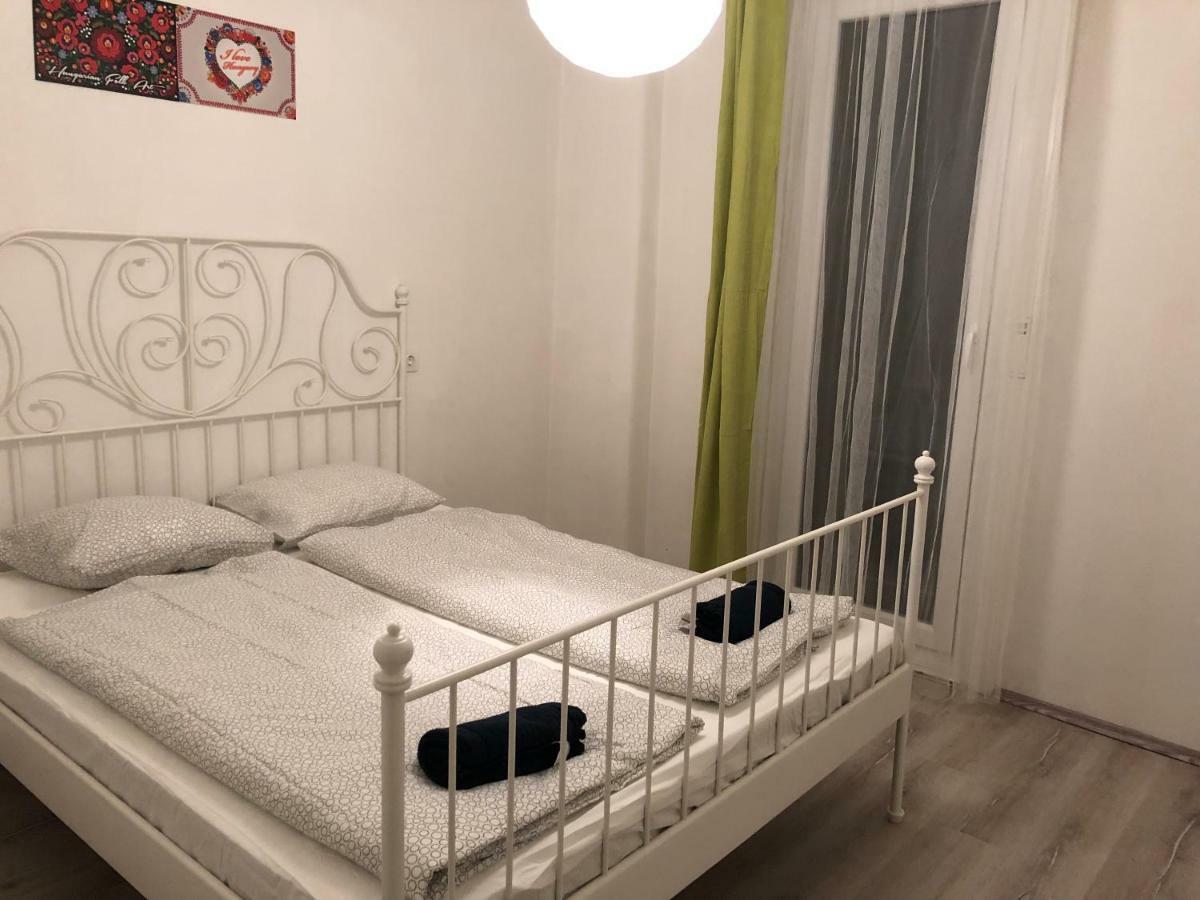 شقة Sportarena & Stadion Apartman H-39 بودابست المظهر الخارجي الصورة